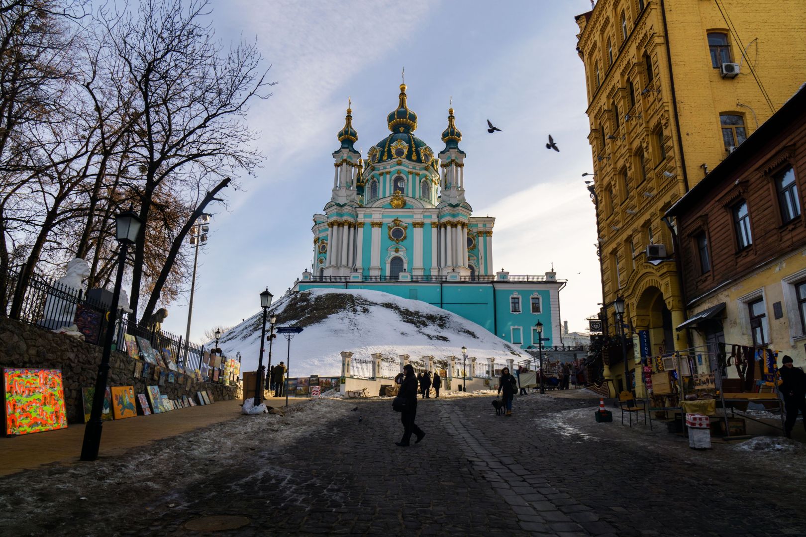 Sankt Andreas kyrka i Kiev. Fåglar.